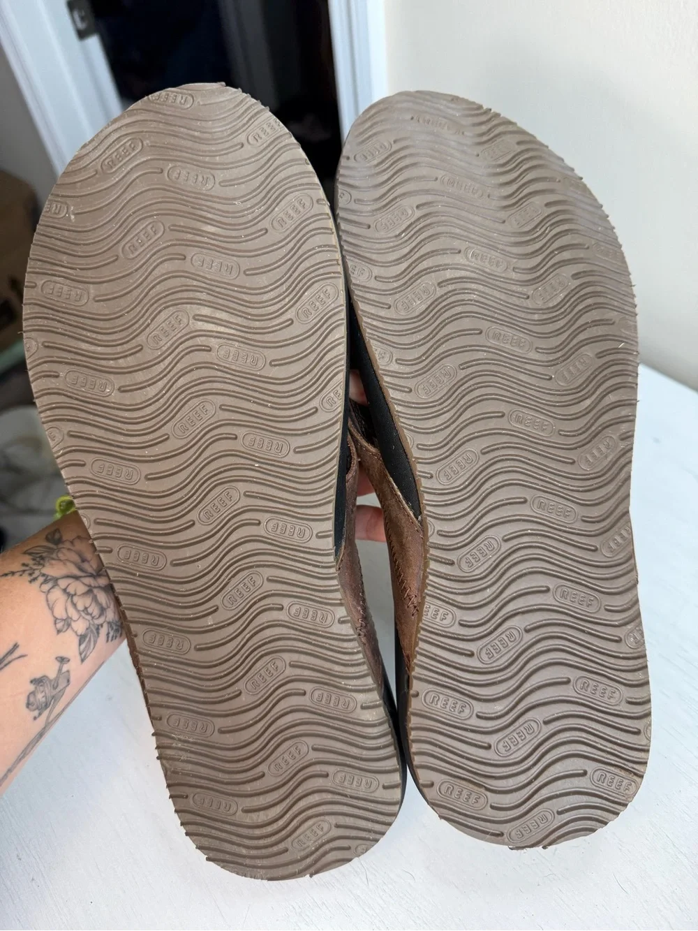 Reef Cushion Phantom LE 2.0 Flip-Flop Sandals- Brown/Black NWOT